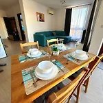 Calabria Apartman Szveti Vlasz